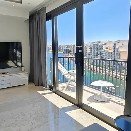 Apartman Luxury Sea Front At Spinola Bay St Julians San Ġiljan